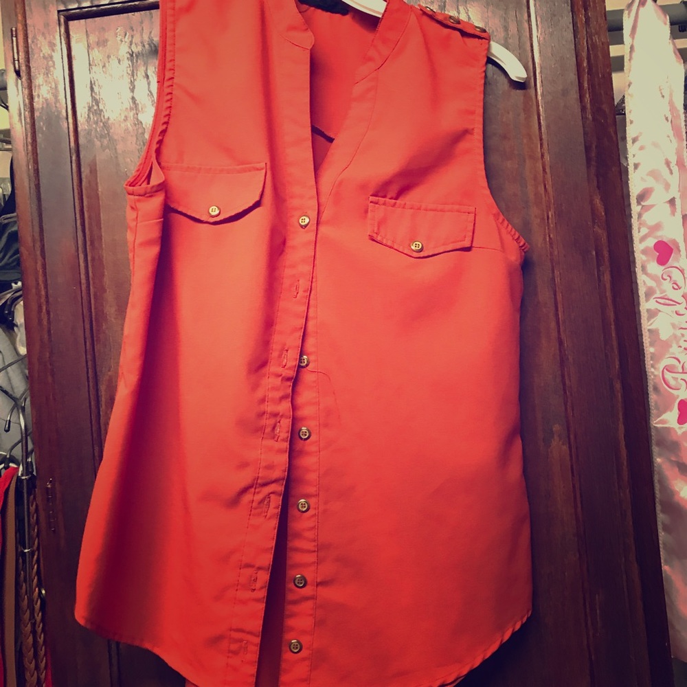 2 dress button ups. Size small fits like medium.